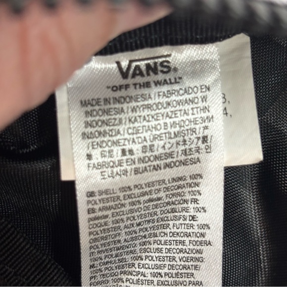 Vans  Ward Crossbody Black-White Checkerboard Large Fanny Pack Unisex - Picture 12 of 15